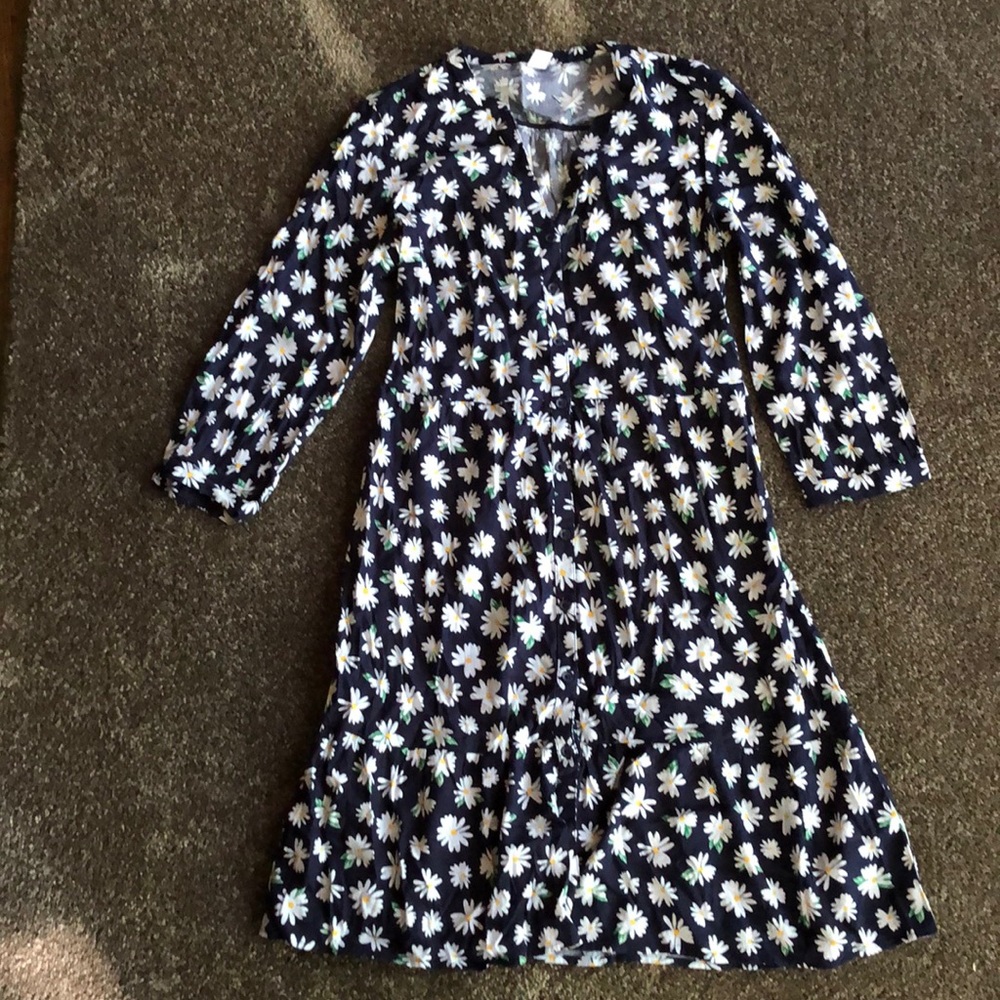 Old Navy daisy dress